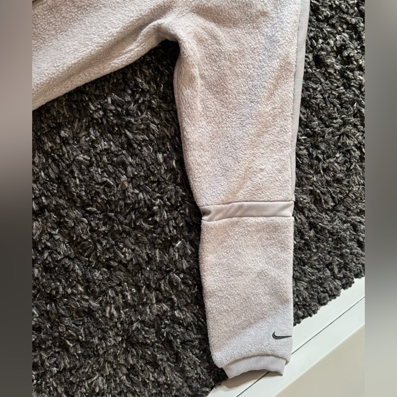 Nike Women’s Zip Up Hoodie. Muted Lavender. Size M. - Picture 4 of 11